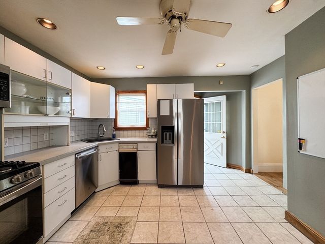 23 Kingston St, Somerville, MA 02144