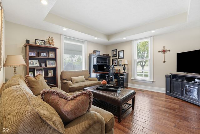 12340 Brooks School Road, Fishers, IN 46037