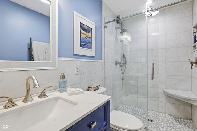 12340 Brooks School Road, Fishers, IN 46037