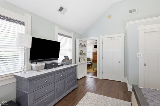 12340 Brooks School Road, Fishers, IN 46037