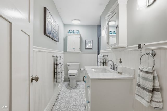 12340 Brooks School Road, Fishers, IN 46037