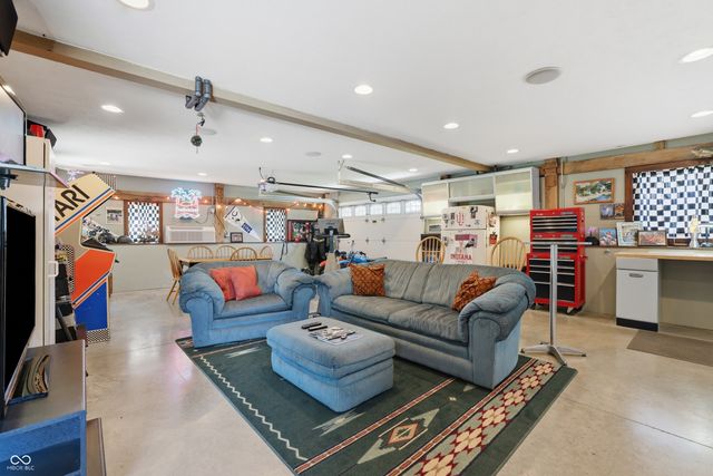 12340 Brooks School Road, Fishers, IN 46037