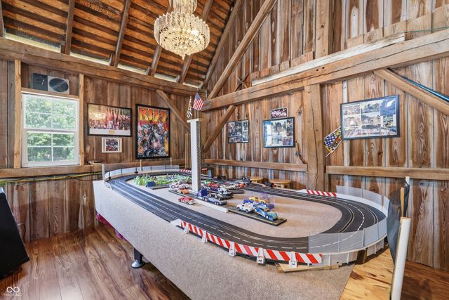 12340 Brooks School Road, Fishers, IN 46037