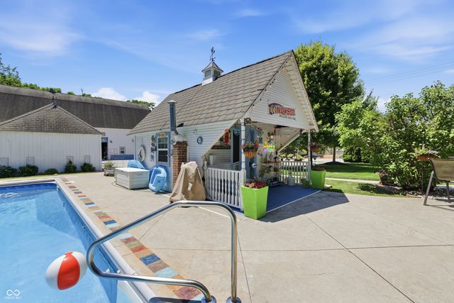 12340 Brooks School Road, Fishers, IN 46037