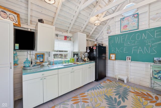 12340 Brooks School Road, Fishers, IN 46037