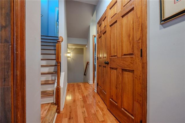 102 Kiram Terrace SW, Atlanta, GA 30331