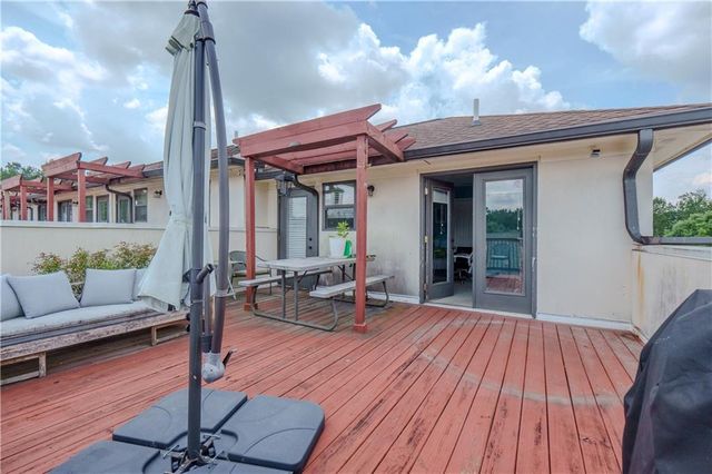 102 Kiram Terrace SW, Atlanta, GA 30331