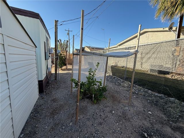 1801 Clearwater Drive, Bullhead City, AZ 86442