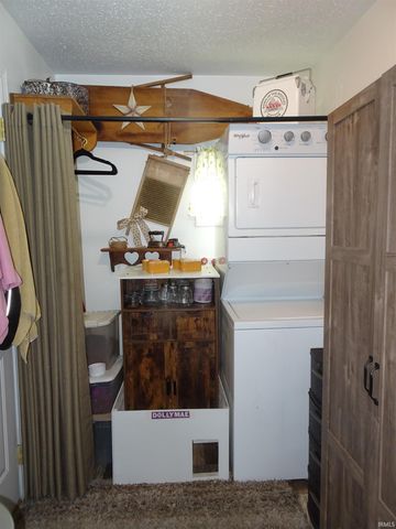 330 N 16th Street, New Castle, IN 47362