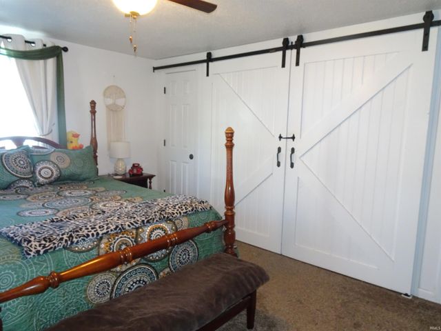 330 N 16th Street, New Castle, IN 47362