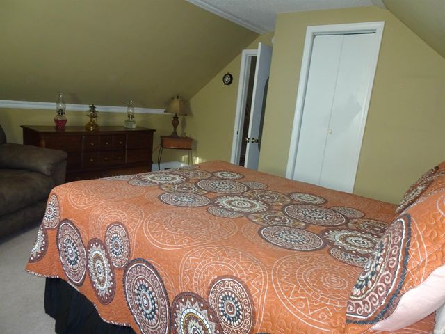 330 N 16th Street, New Castle, IN 47362