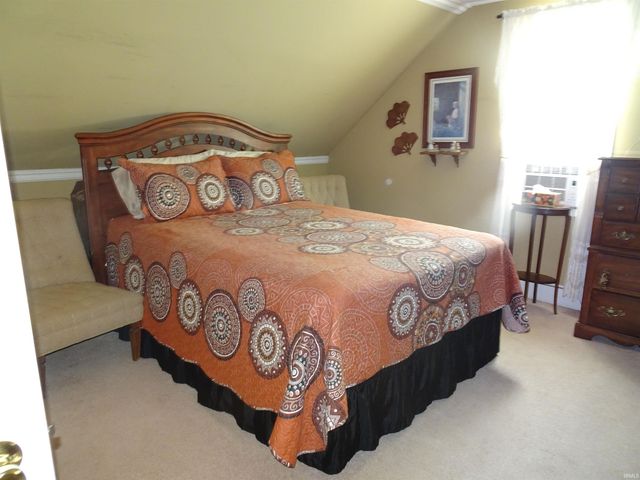 330 N 16th Street, New Castle, IN 47362