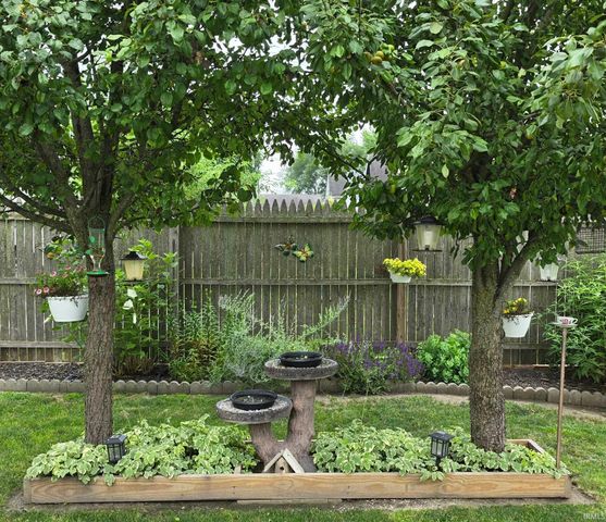 330 N 16th Street, New Castle, IN 47362