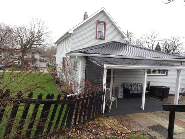 330 N 16th Street, New Castle, IN 47362