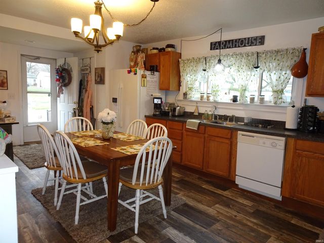 330 N 16th Street, New Castle, IN 47362