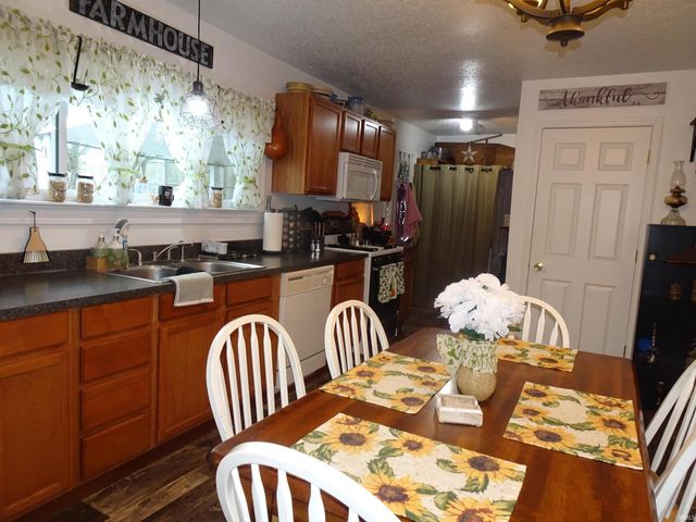 330 N 16th Street, New Castle, IN 47362