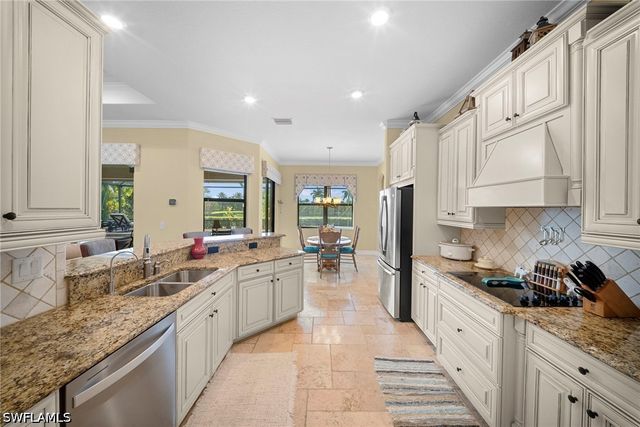 17211 Cherrywood CT, Bonita Springs, FL 34135