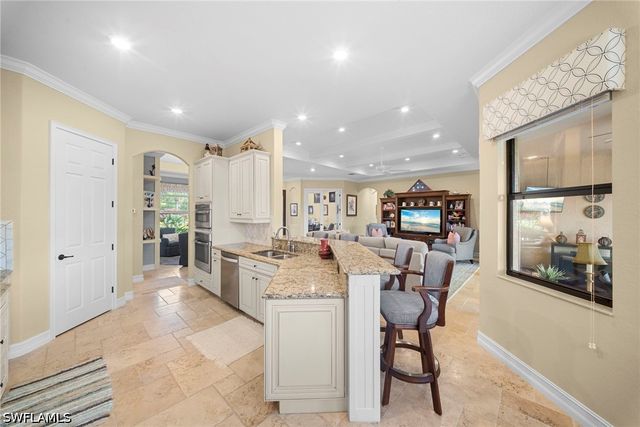 17211 Cherrywood CT, Bonita Springs, FL 34135