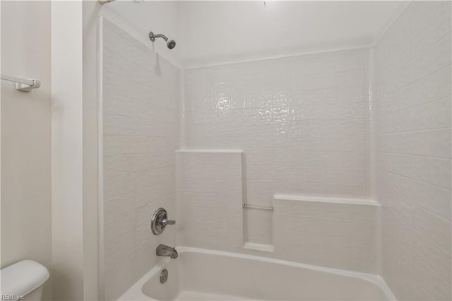 5329 Elston LN, Virginia Beach, VA 23455
