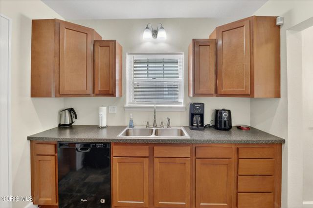 3839 Woodmont Road, Toledo, OH 43613
