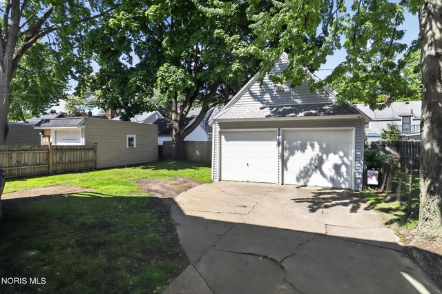 3839 Woodmont Road, Toledo, OH 43613