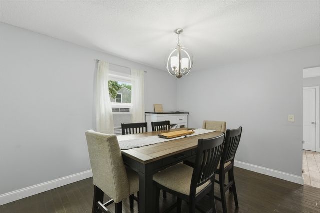 134 Hathaway Commons Rd, Fall River, MA 02720