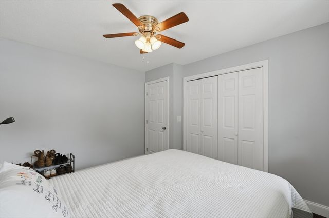 134 Hathaway Commons Rd, Fall River, MA 02720