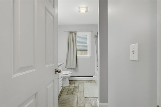134 Hathaway Commons Rd, Fall River, MA 02720