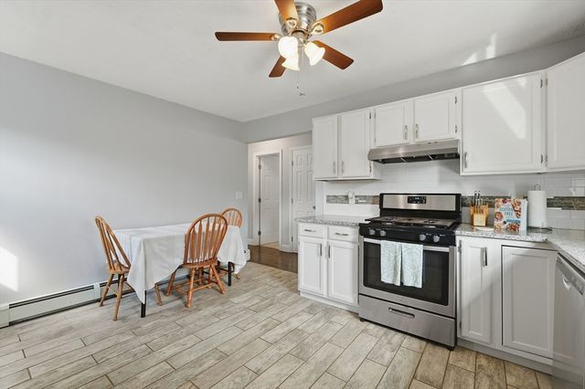 134 Hathaway Commons Rd, Fall River, MA 02720