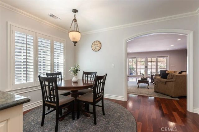481 Paulette Place, La Canada Flintridge, CA 91011