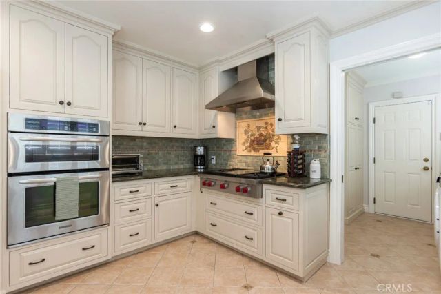 481 Paulette Place, La Canada Flintridge, CA 91011