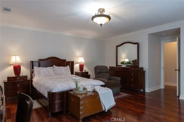481 Paulette Place, La Canada Flintridge, CA 91011