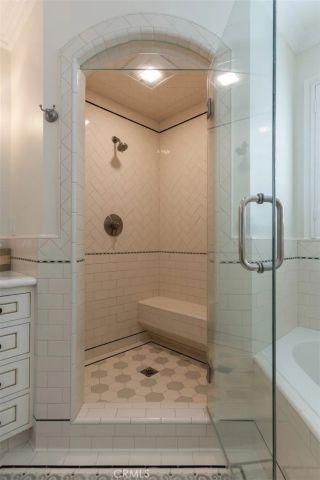 481 Paulette Place, La Canada Flintridge, CA 91011
