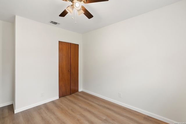 212 Avenue F, Converse, TX 78109
