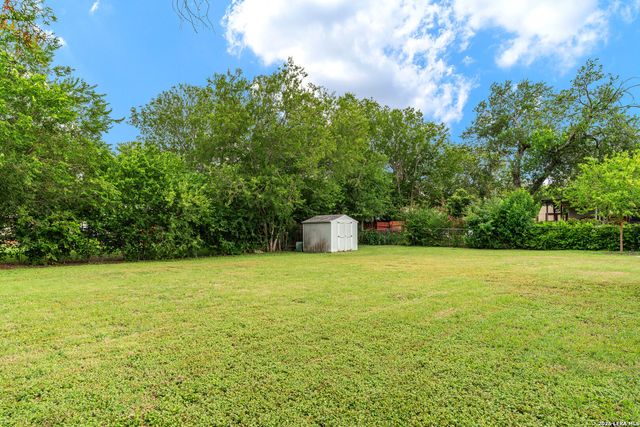 212 Avenue F, Converse, TX 78109