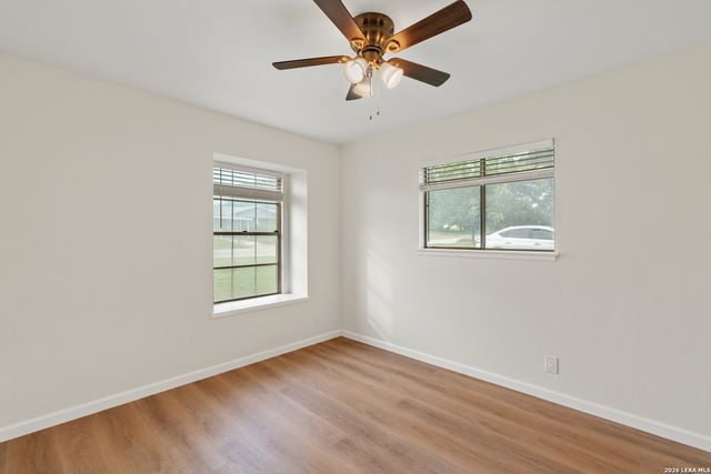 212 Avenue F, Converse, TX 78109