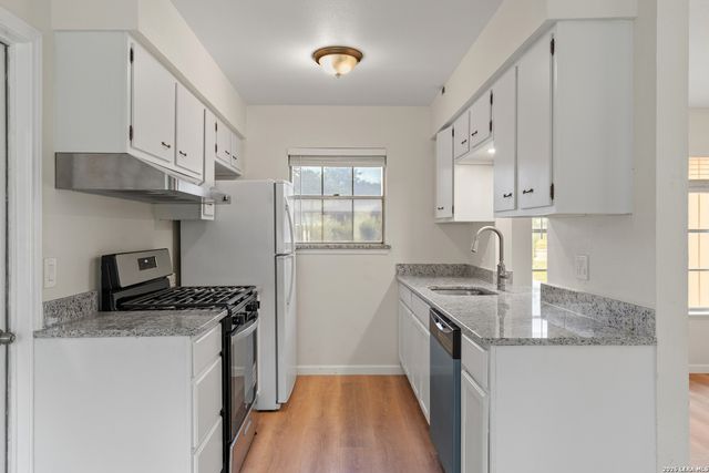 212 Avenue F, Converse, TX 78109