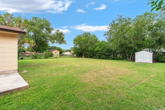 212 Avenue F, Converse, TX 78109