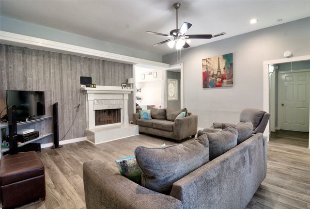 4825 Bobtown Road, Garland, TX 75043