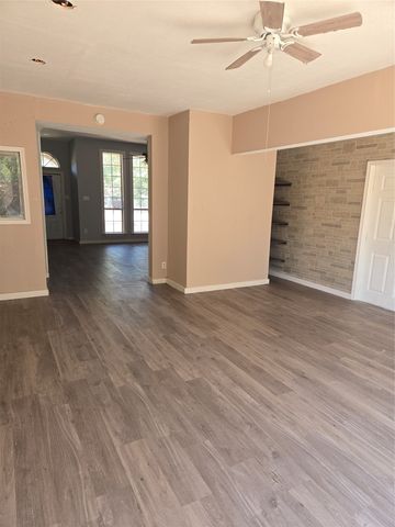 4825 Bobtown Road, Garland, TX 75043