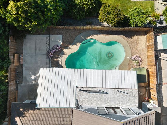 1331 Manzano Way, Sacramento, CA 95831