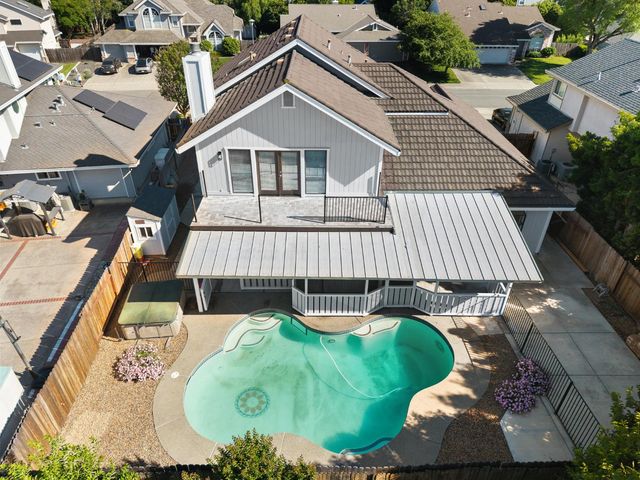 1331 Manzano Way, Sacramento, CA 95831