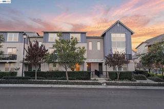 2336 Carbondale Way, Dublin, CA 94568