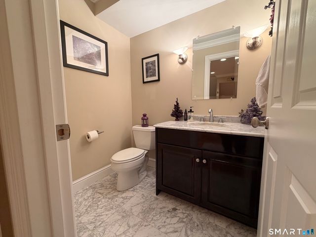 43 Applewood Lane 43, Avon, CT 06001
