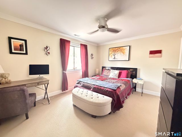 43 Applewood Lane 43, Avon, CT 06001