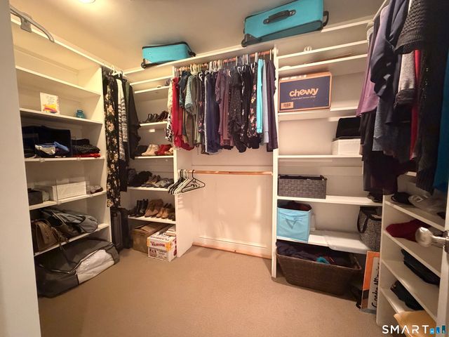 43 Applewood Lane 43, Avon, CT 06001