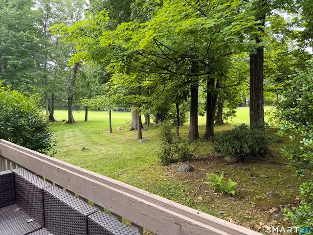 43 Applewood Lane 43, Avon, CT 06001