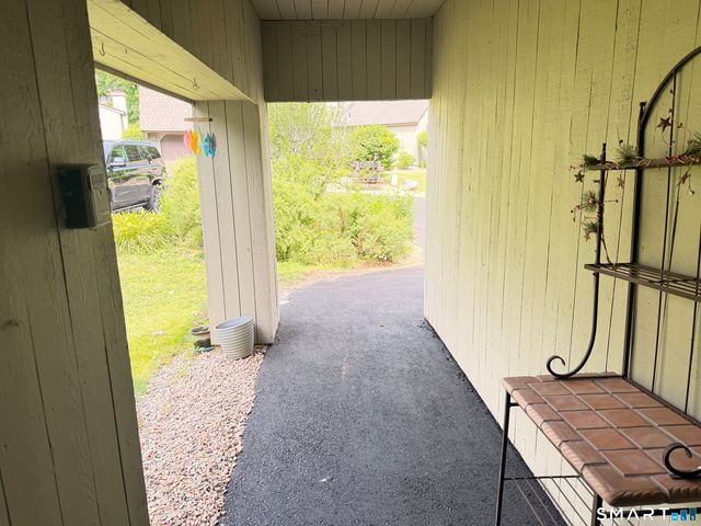 43 Applewood Lane 43, Avon, CT 06001