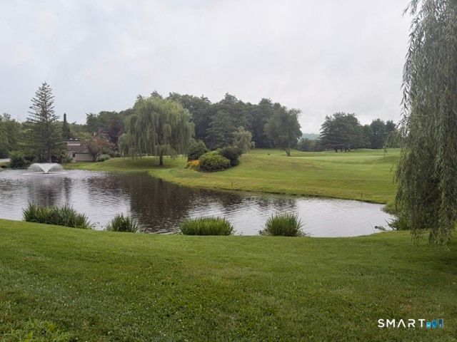 43 Applewood Lane 43, Avon, CT 06001