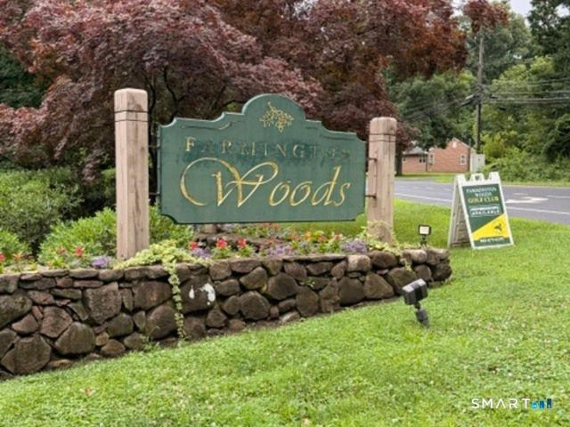 43 Applewood Lane 43, Avon, CT 06001
